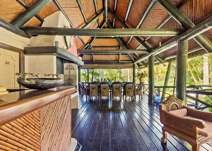 Grand Estate With Tropical Gardens Villa Marbella