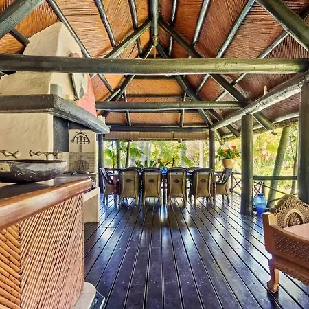 Grand Estate With Tropical Gardens Villa Marbella